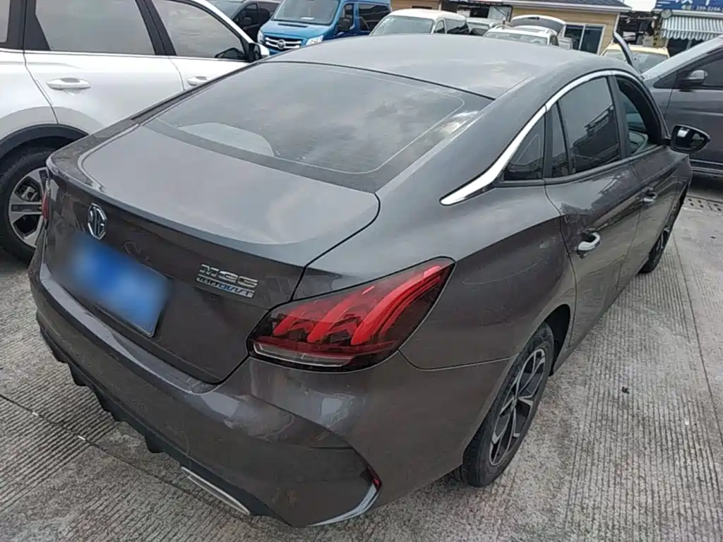 MG MG5 — миниатюра 7