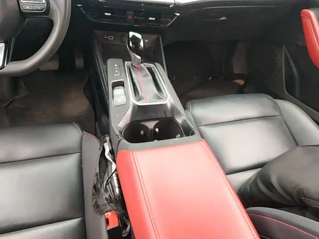 MG MG5 — миниатюра 14