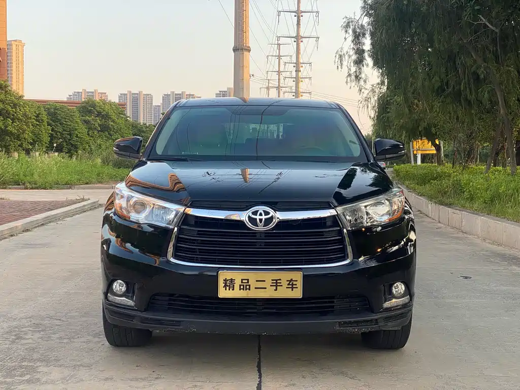 Toyota Highlander — миниатюра 2