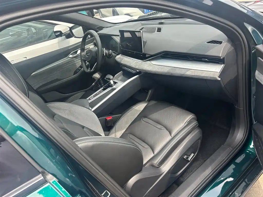 GEELY AUTOMOBILE XINGRUI