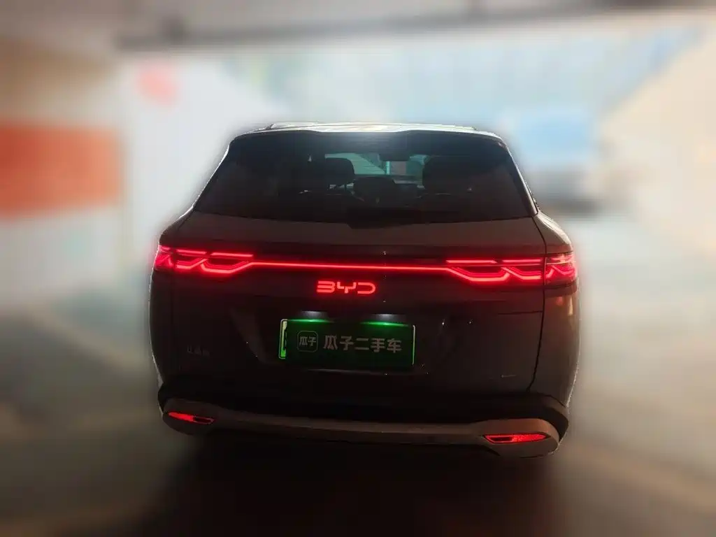 BYD L DM-i — миниатюра 3