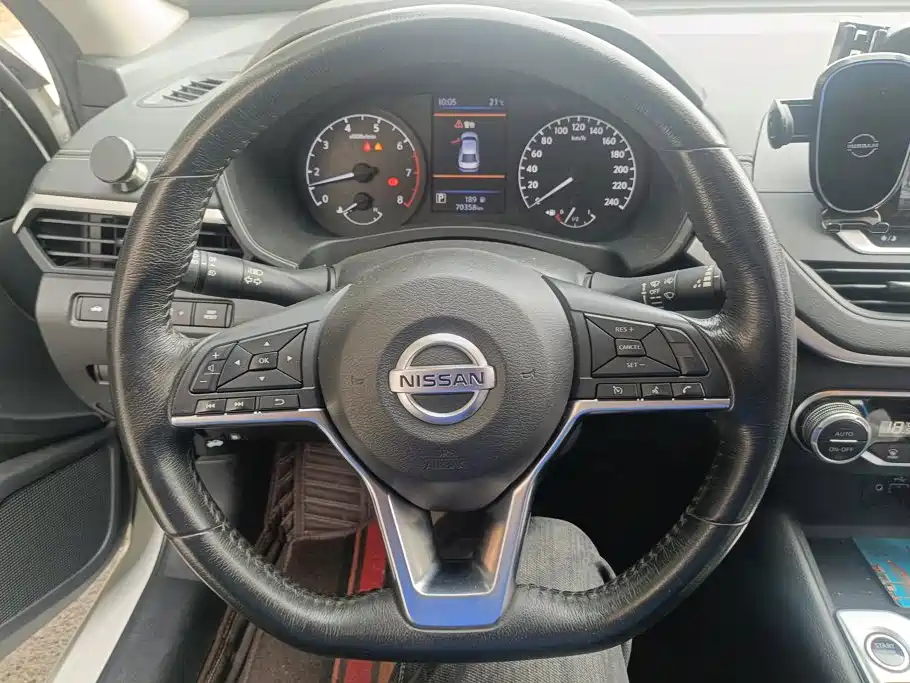 Nissan Teana — миниатюра 15