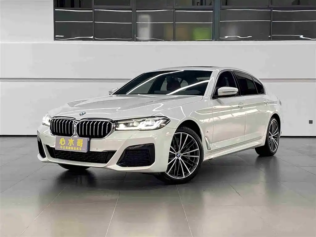 BMW 5 Series 2023