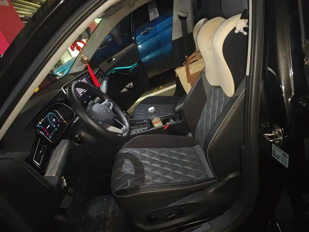 Volkswagen Sagitar — миниатюра 11