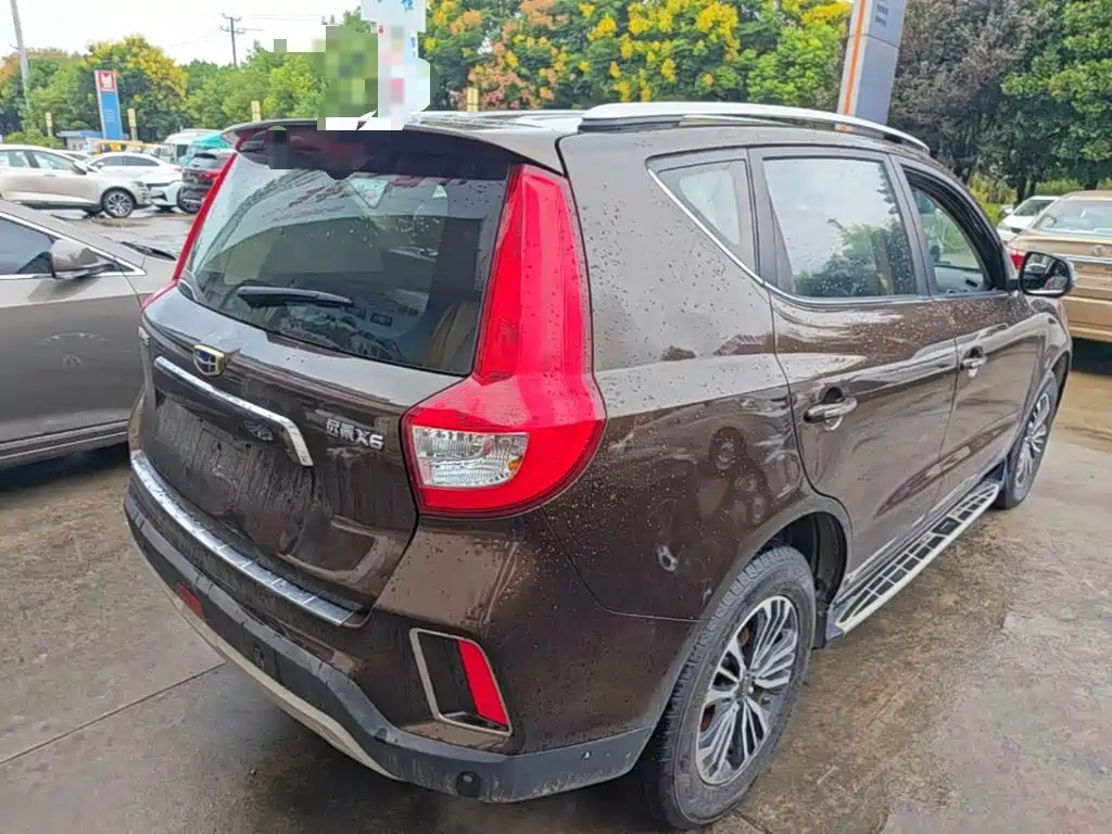 Geely Vision X6 — миниатюра 7