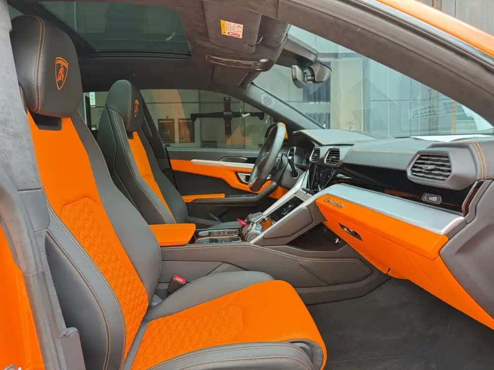 Lamborghini Urus — миниатюра 26