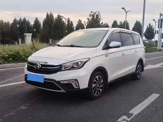 Changan Oshan A800