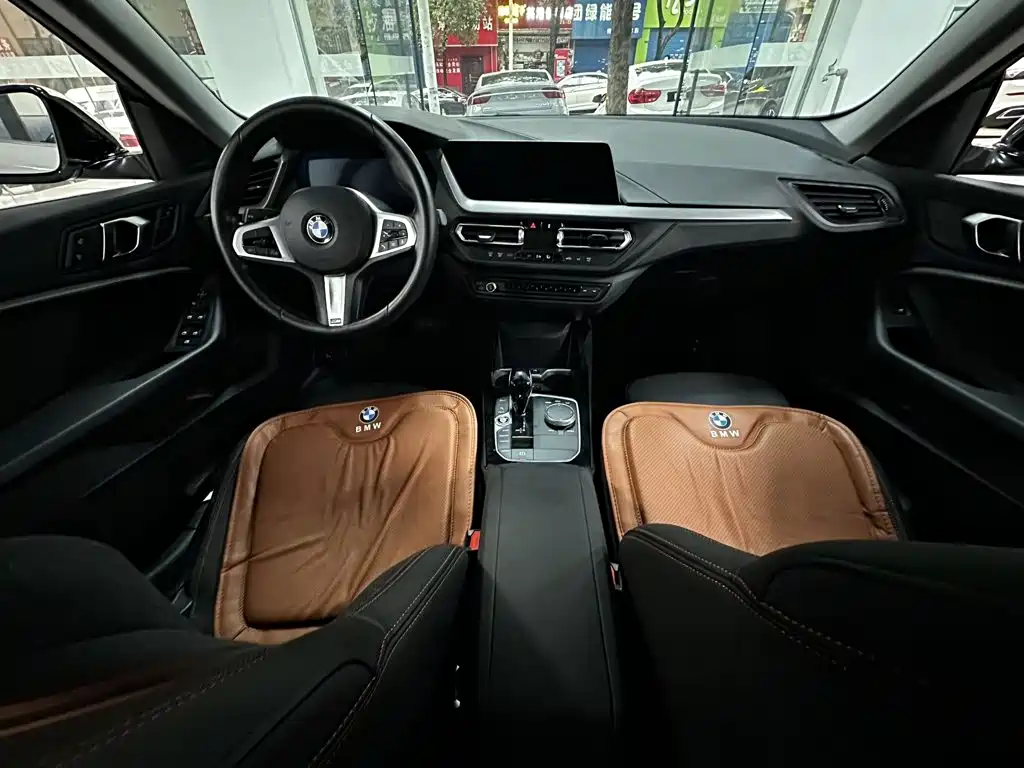 BMW 2 Series (Import) — миниатюра 4