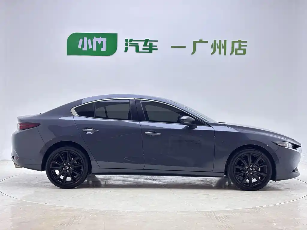 Mazda 3 Axela — миниатюра 5