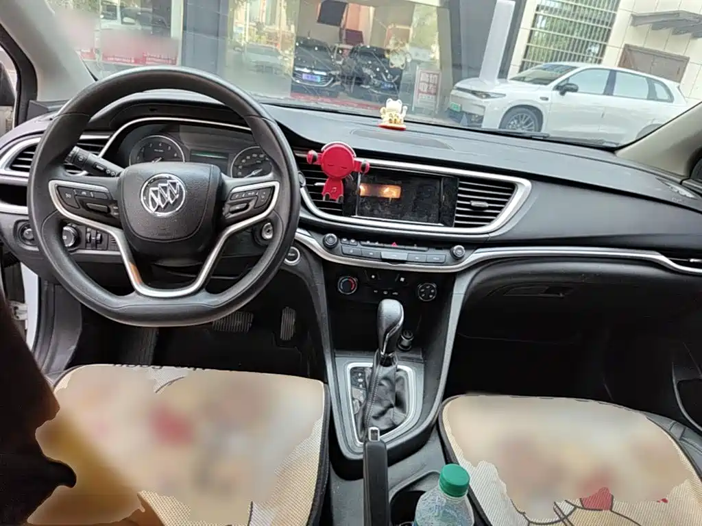 Buick Excelle — миниатюра 10