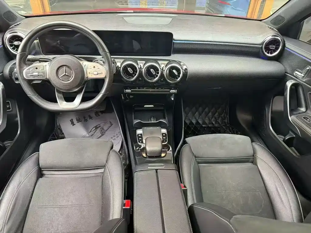 Mercedes-Benz A-Class — миниатюра 5
