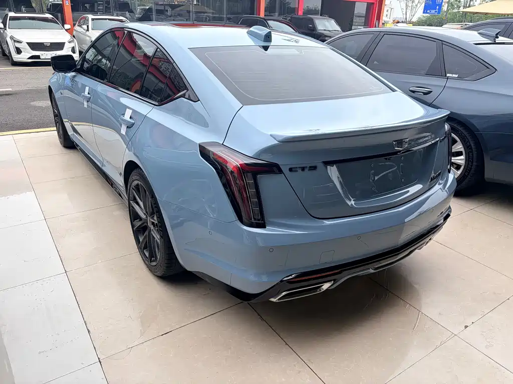 Cadillac CT5 — миниатюра 4