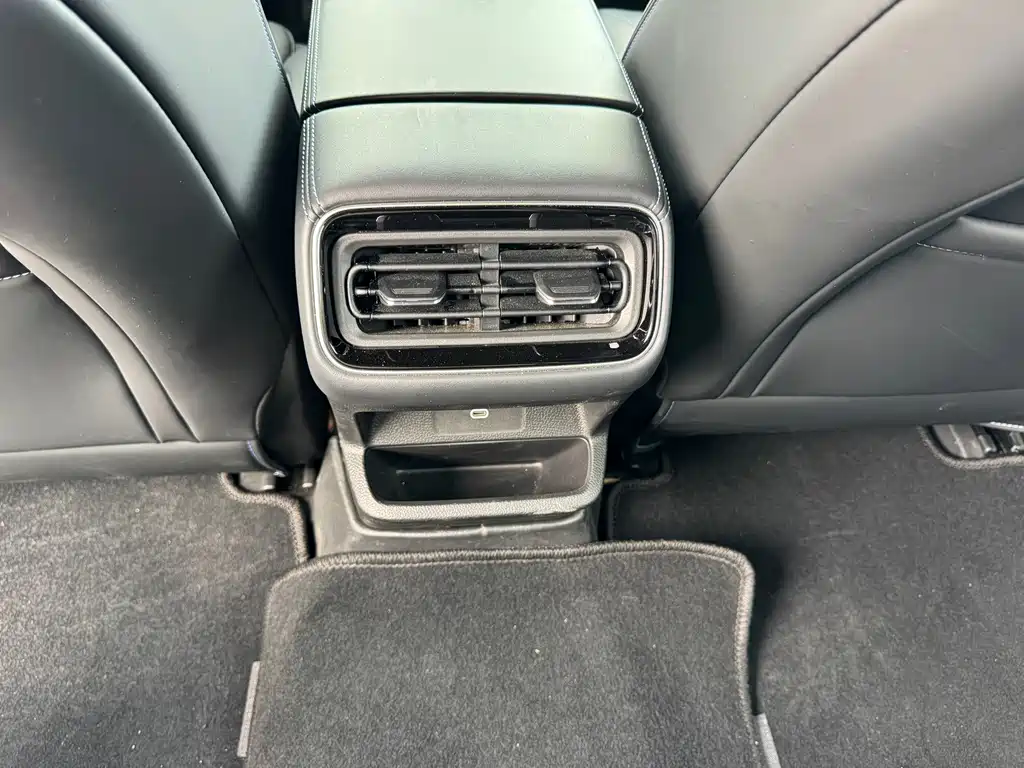 Geely Xingrui — миниатюра 10