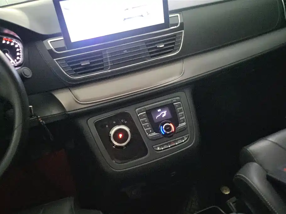 SAIC MAXUS CHASE G20