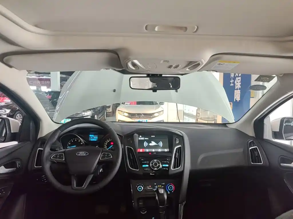 Ford Focus — миниатюра 18