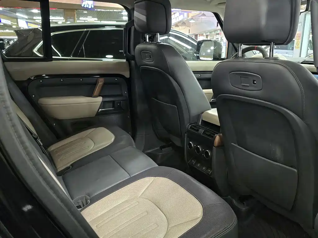 Land Rover Land Rover Defender 2021 110 P400
