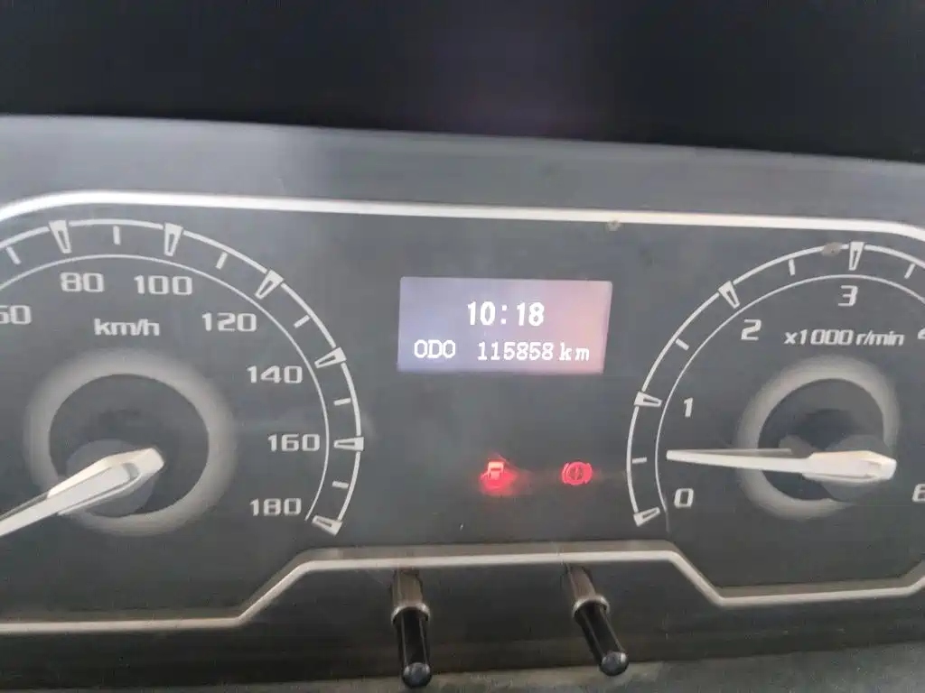 MAXUS V80 — миниатюра 5