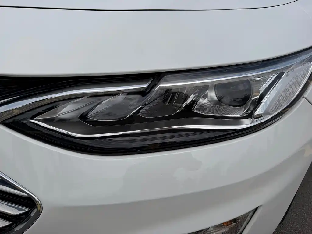 Chevrolet Malibu XL — миниатюра 24
