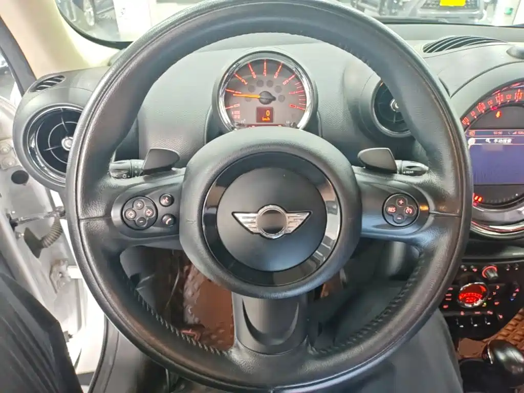 MINI Mini Countryman — миниатюра 11