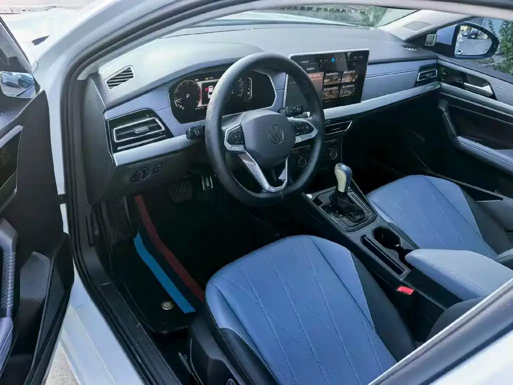 Volkswagen Lavida — миниатюра 5