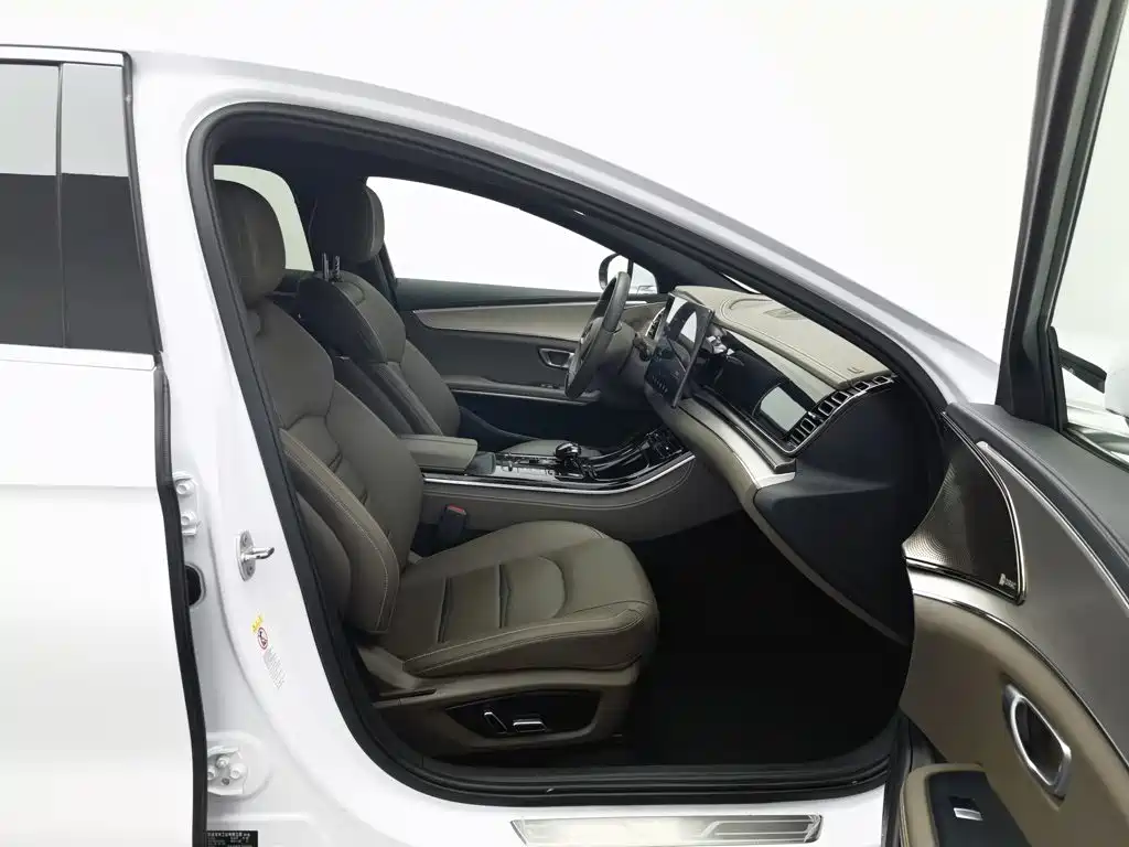 BYD Han — миниатюра 23