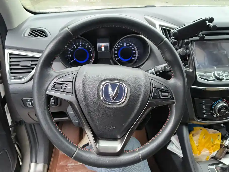 Changan CS75 — миниатюра 15