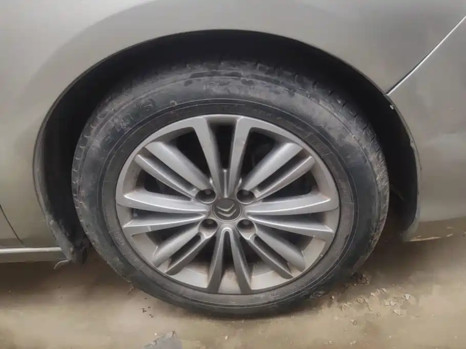Citroen C4L — миниатюра 6