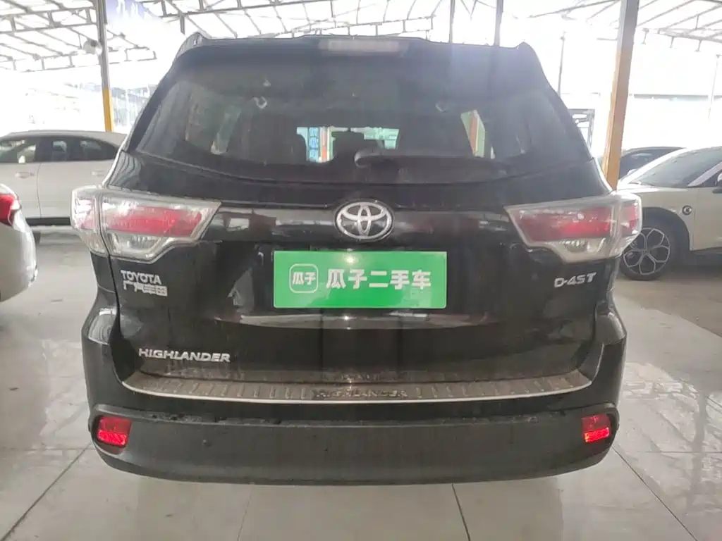 Toyota Highlander — миниатюра 6