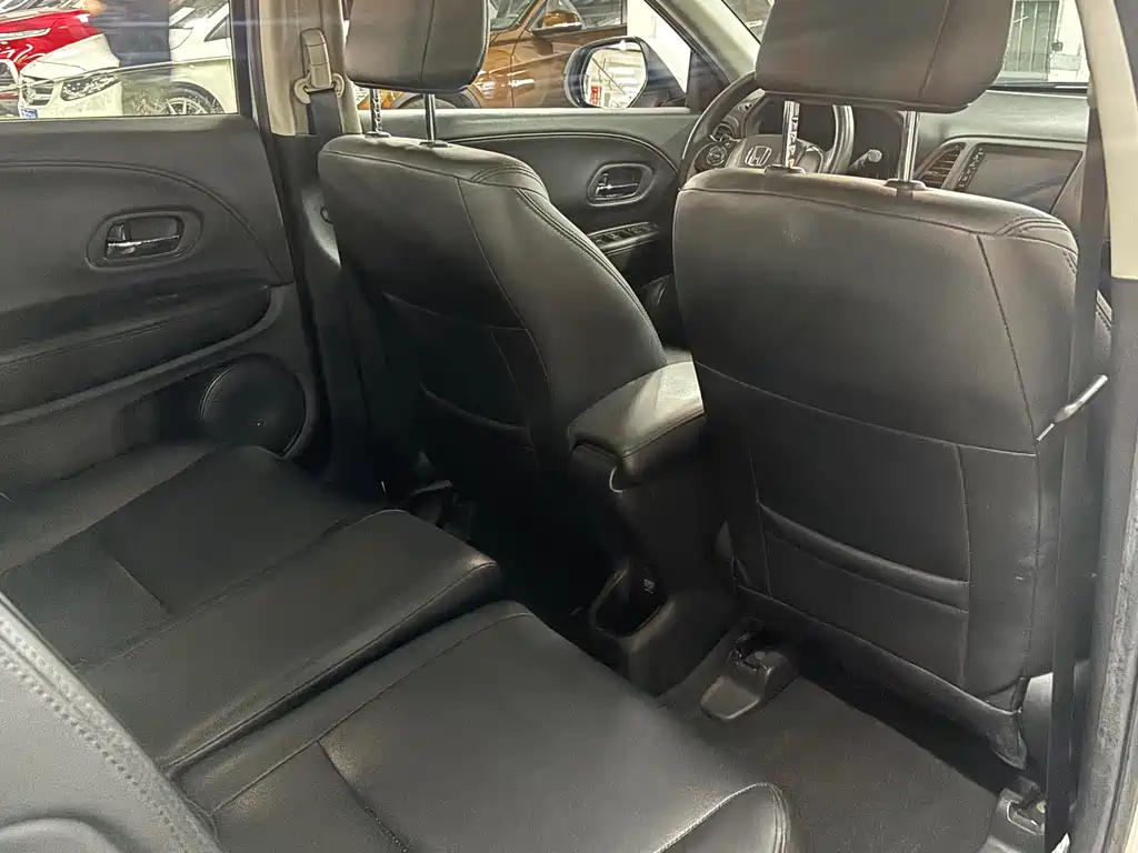 Honda Vezel 2019 1.5L CVT Luxury V
