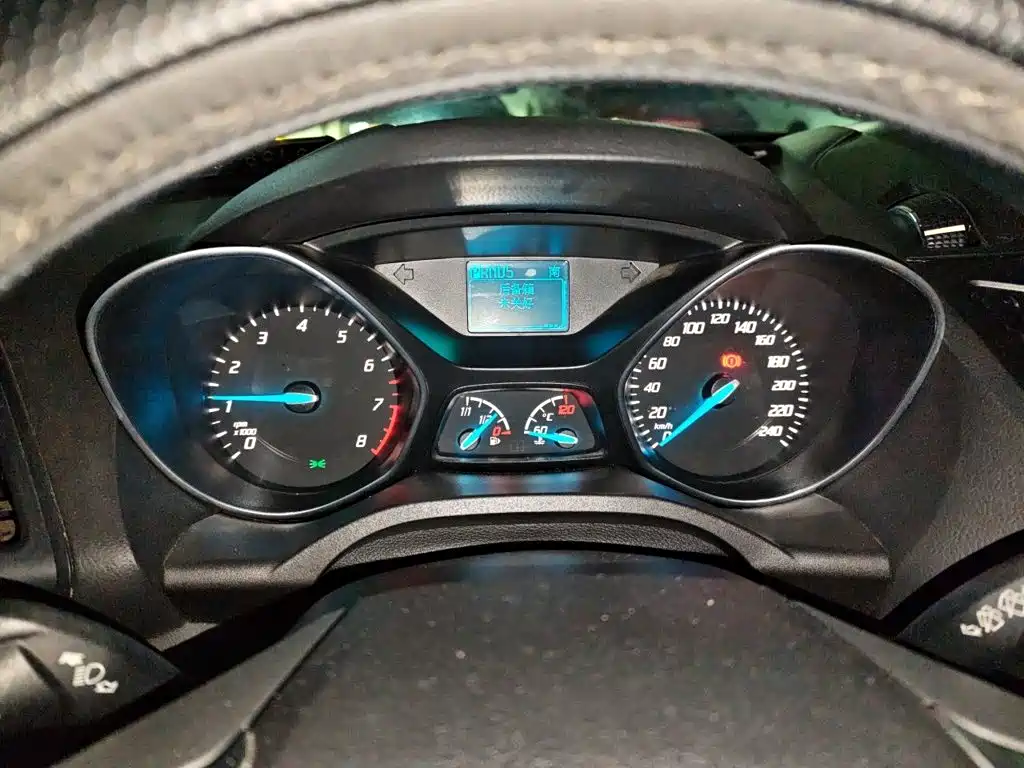 Ford Kuga — миниатюра 7