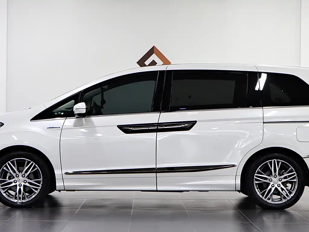 Honda Elysion — миниатюра 7