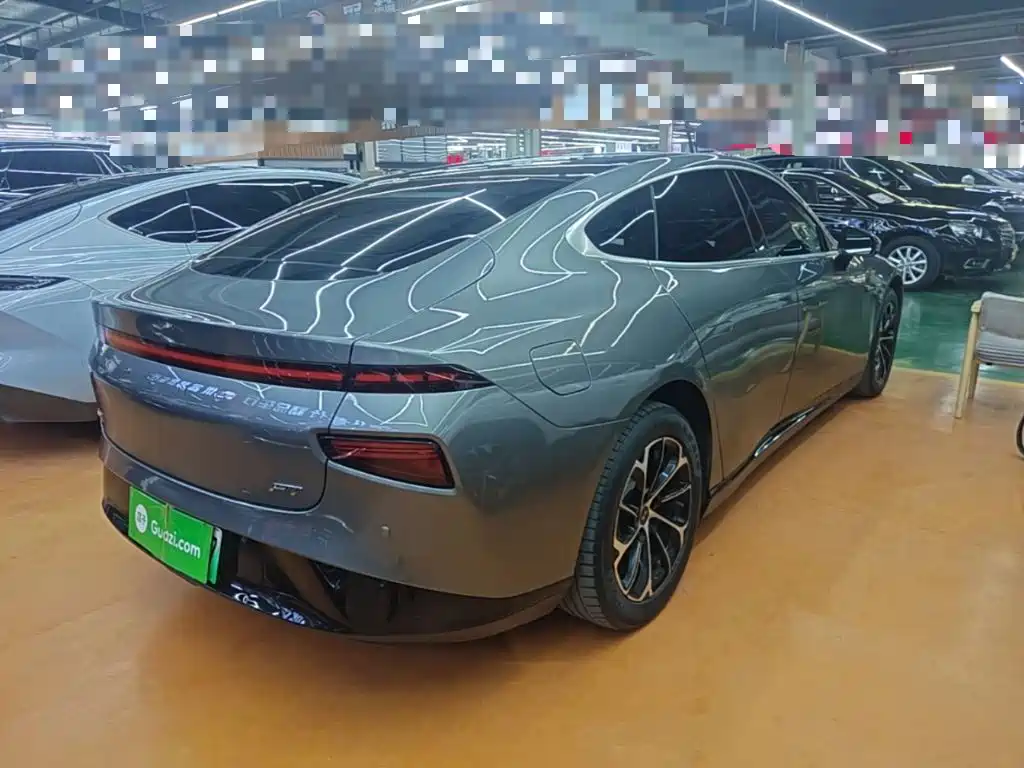 XPeng P7 — миниатюра 7