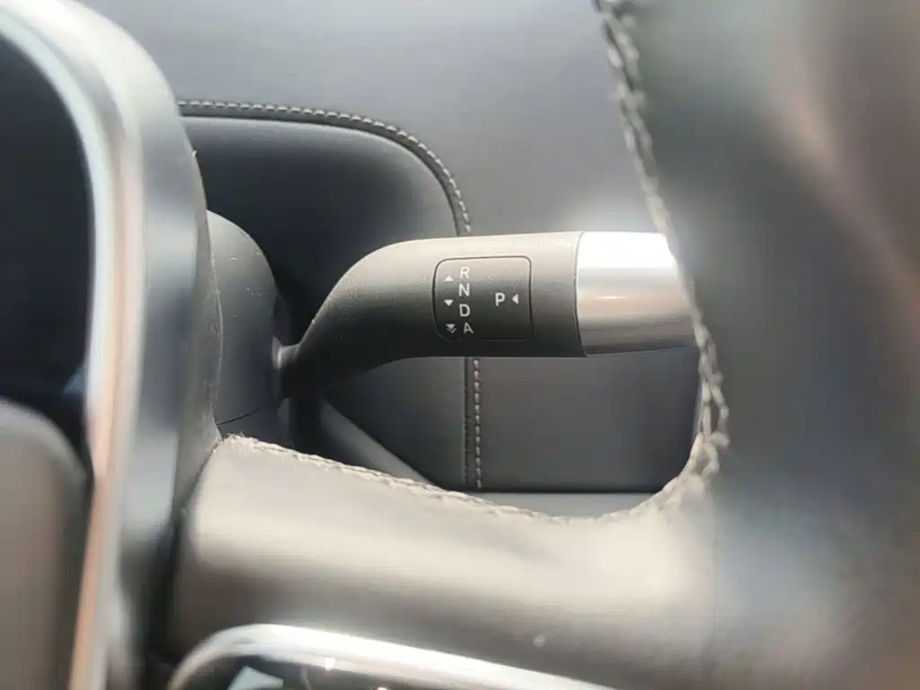 Li Auto Li L9 — миниатюра 14