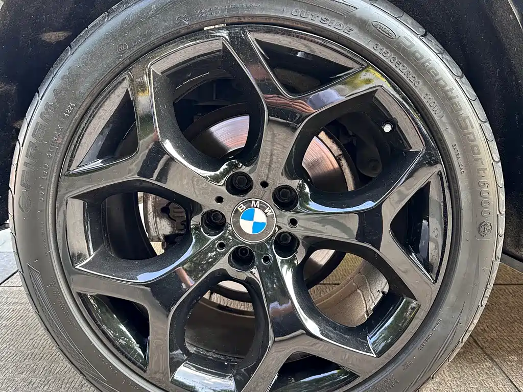 BMW X5 (Import) — миниатюра 11