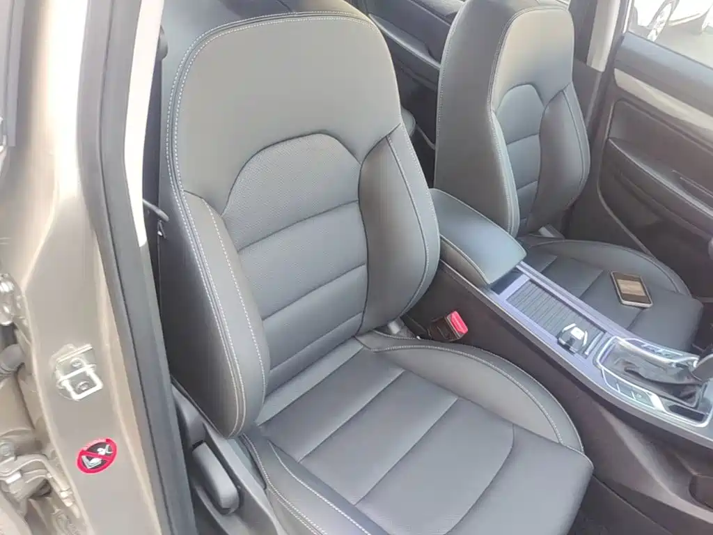 Geely Emgrand — миниатюра 25