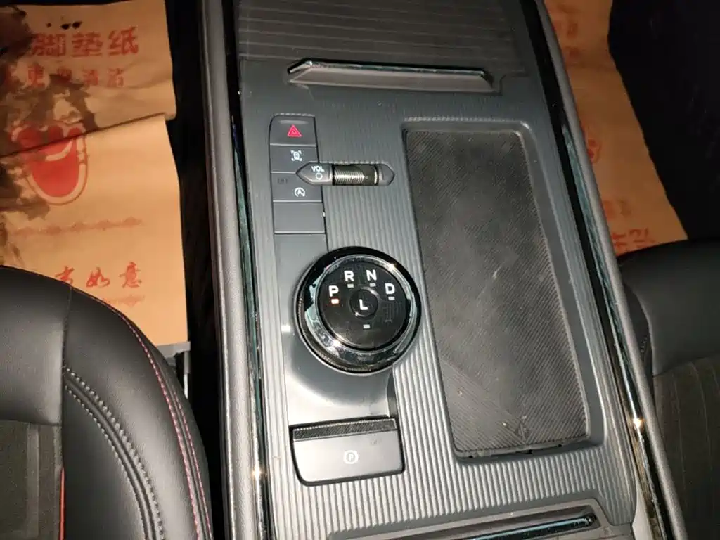 Ford Mondeo — миниатюра 14