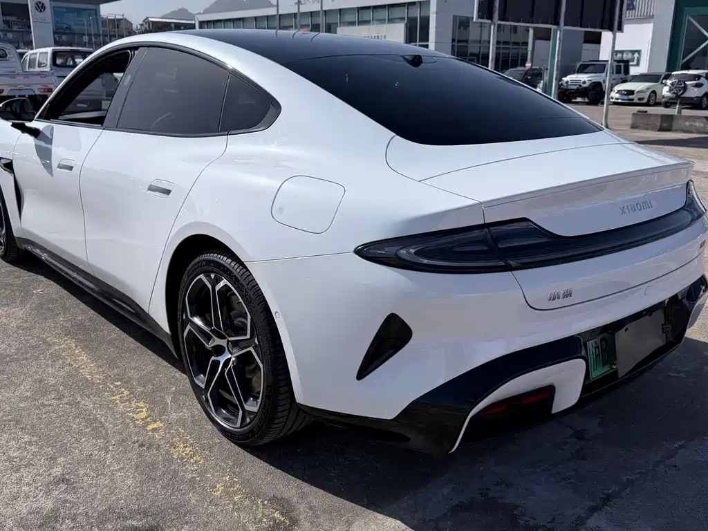 XIAOMI CAR XIAOMI SU7