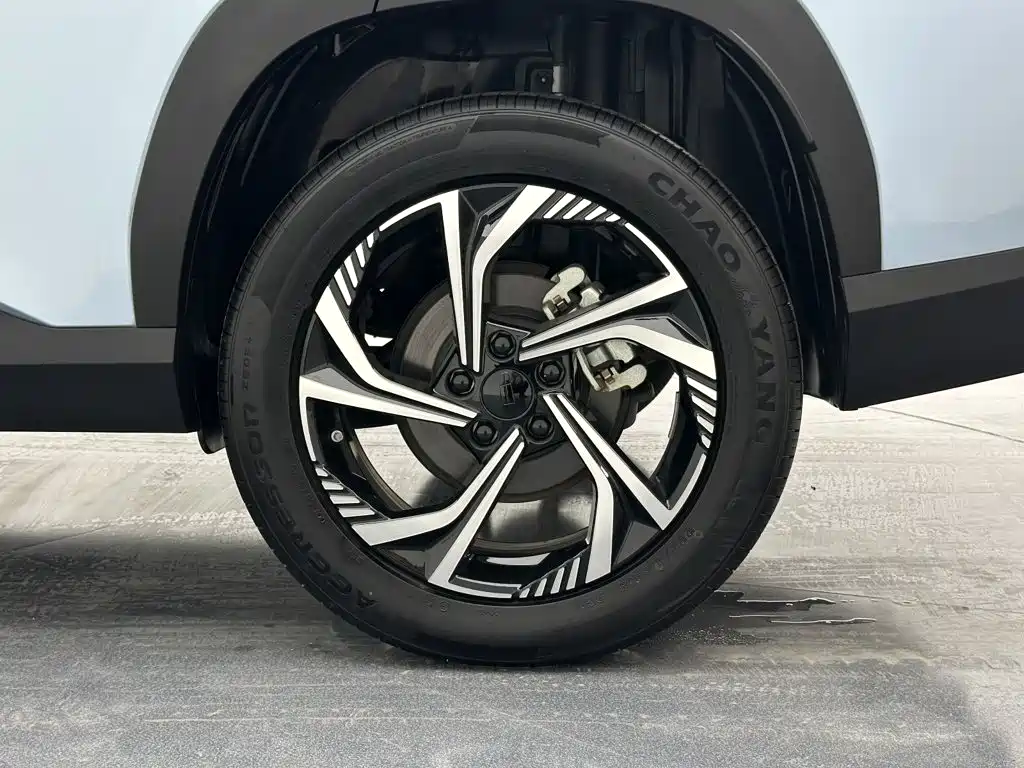 Geely Boyue — миниатюра 29