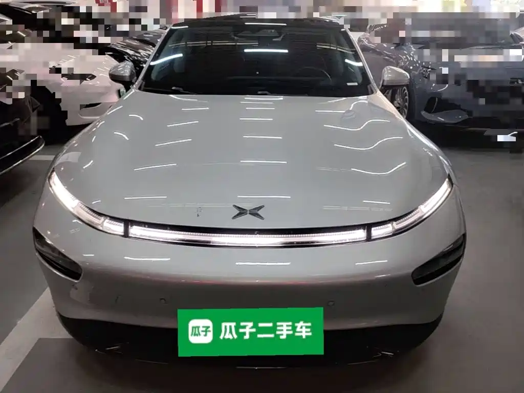 XPeng P7 — миниатюра 3