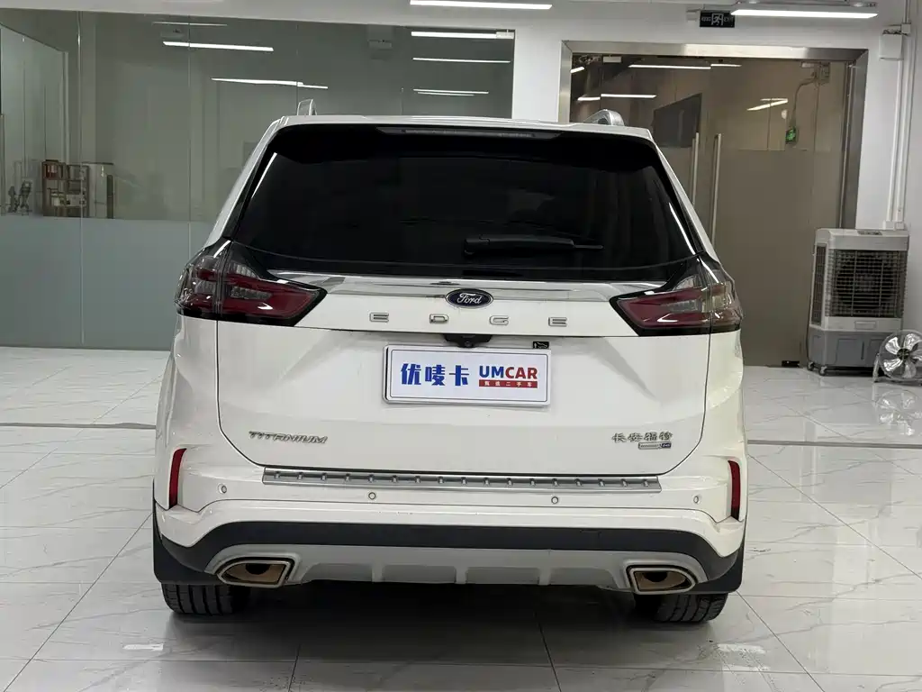 Ford Edge — миниатюра 5