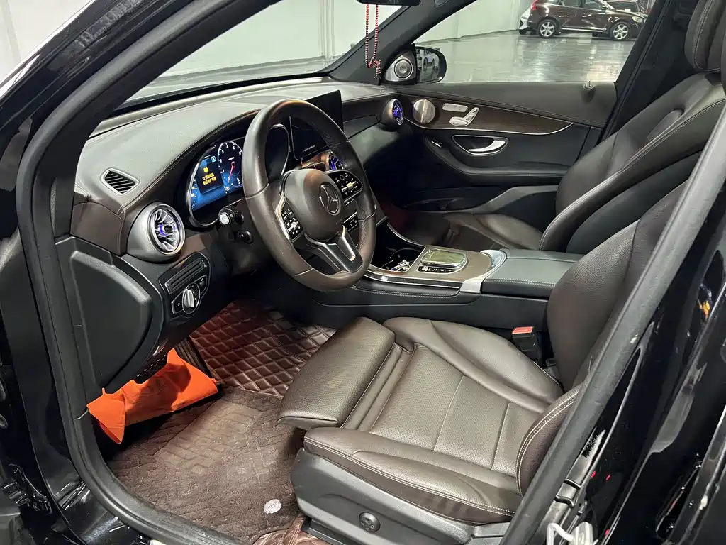 Mercedes-Benz GLC — миниатюра 15