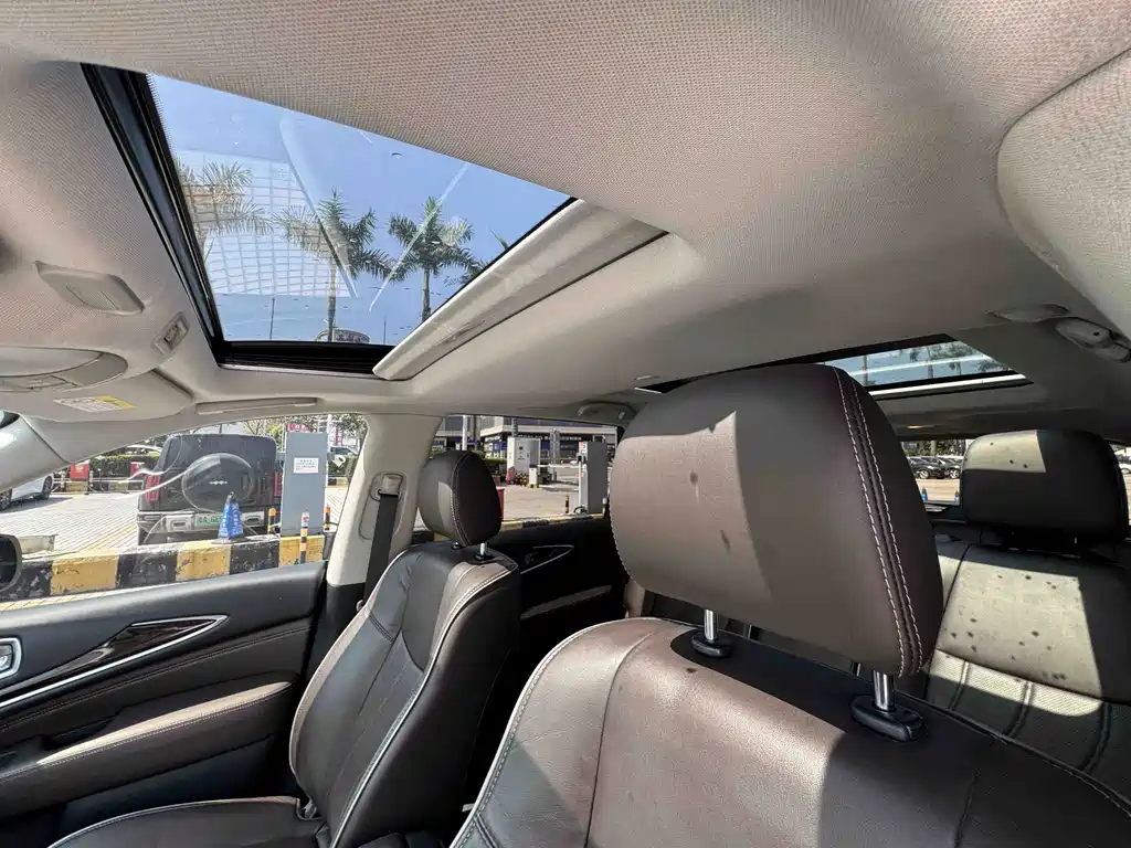 Infiniti QX60 (Import) — миниатюра 9