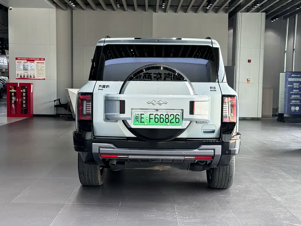 Fangchengbao Leopard 8 8 2025 Flagship 7 мест