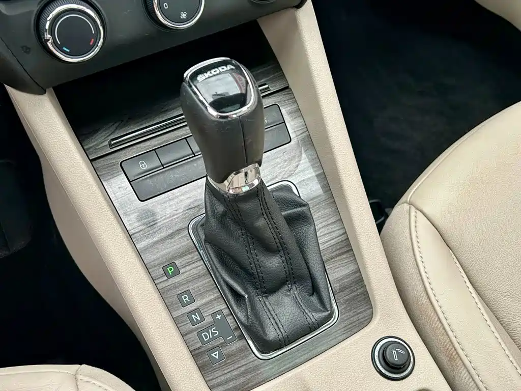 Skoda Octavia — миниатюра 10