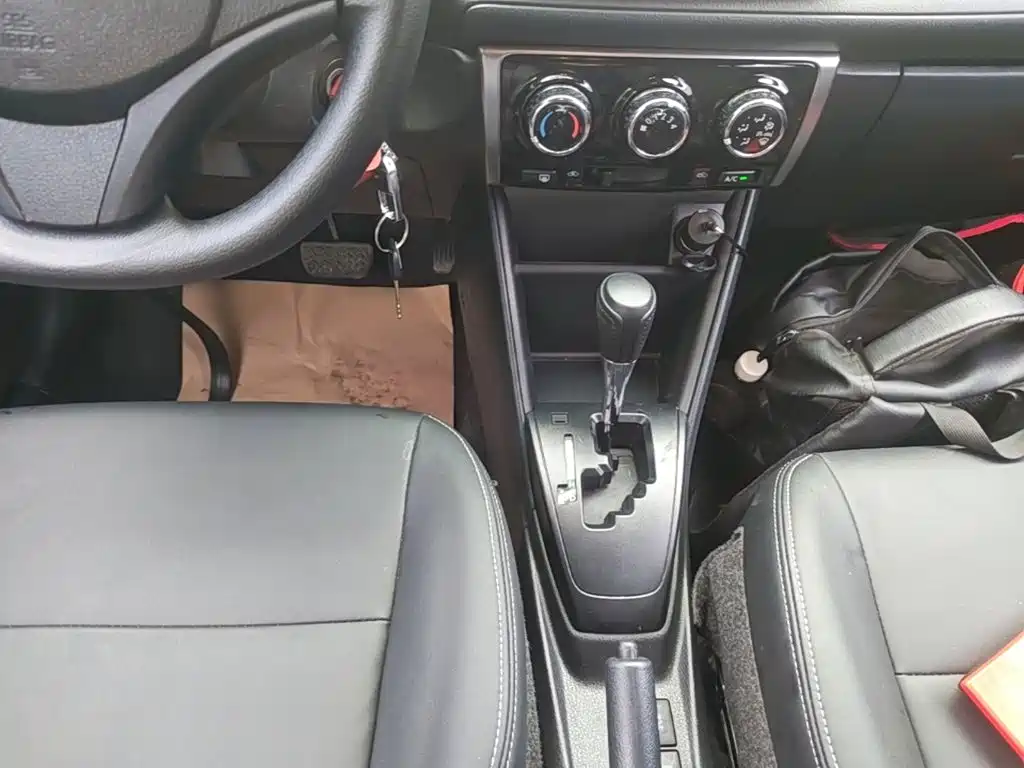 Toyota Yaris L — миниатюра 14