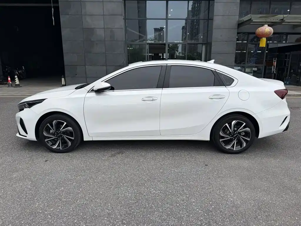 Kia K3 — миниатюра 3