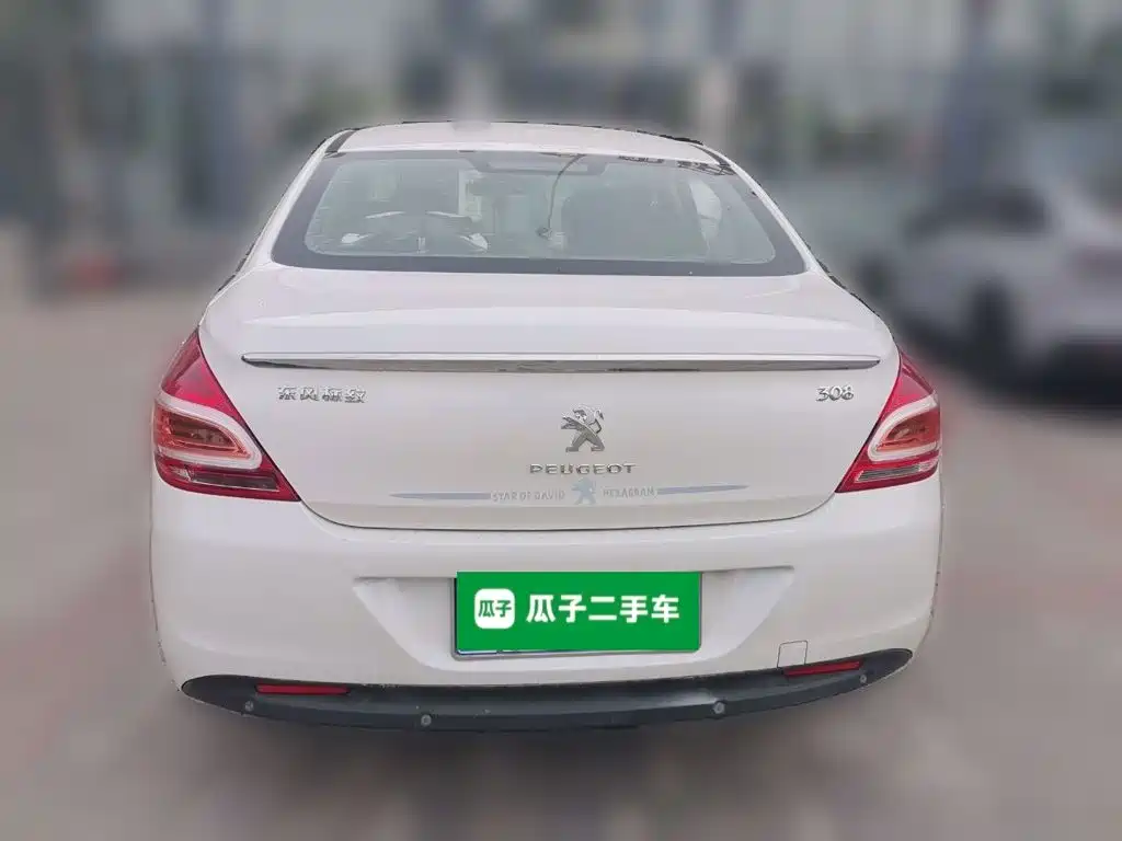 Peugeot 308 — миниатюра 5