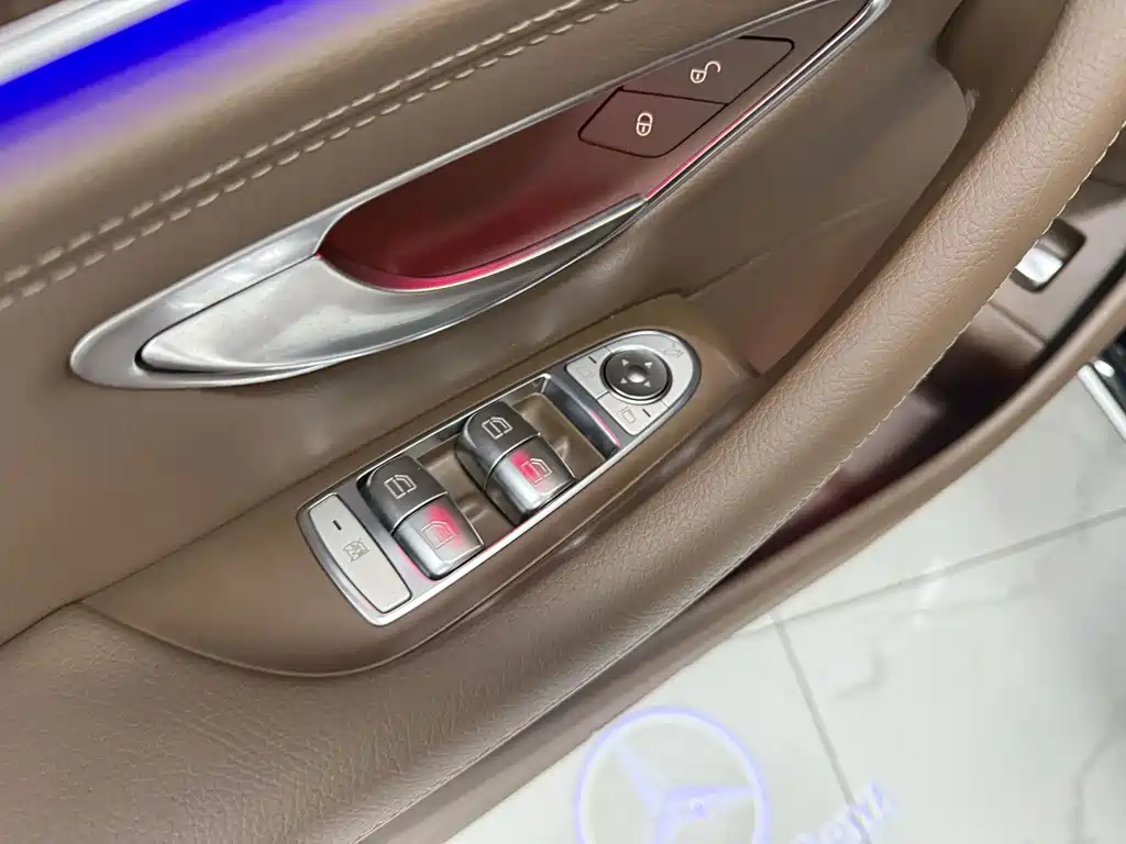 Mercedes-Benz E-Class E 2022 E 260 L