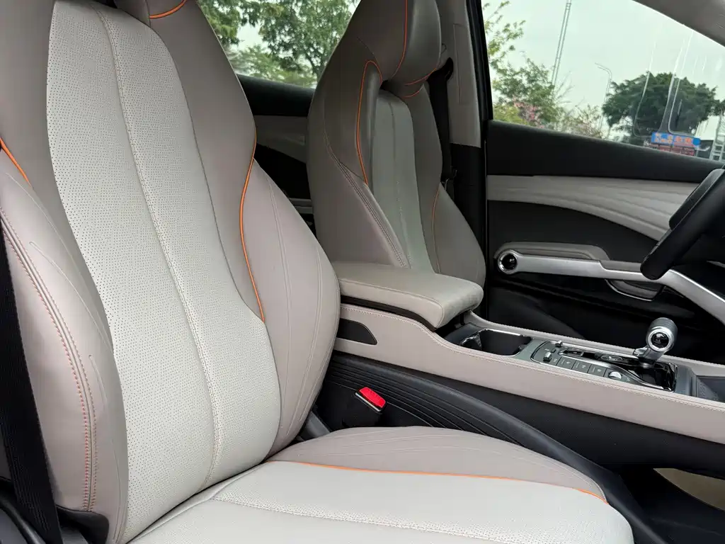 BYD Yuan Plus — миниатюра 15