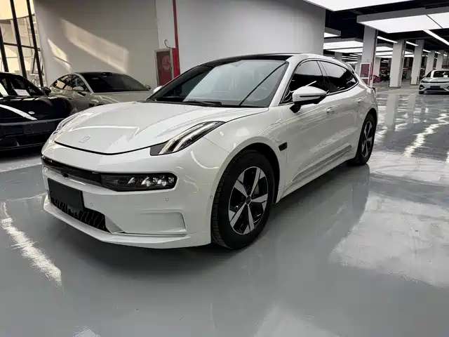Zeekr 001 2023